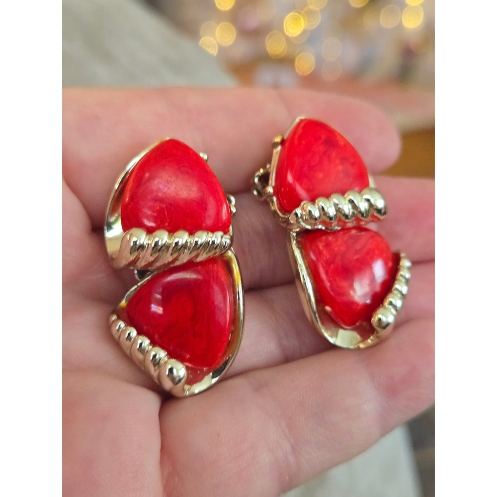 Charel Red Thermoset Earrings Goldtone Vintage Valentines!!!